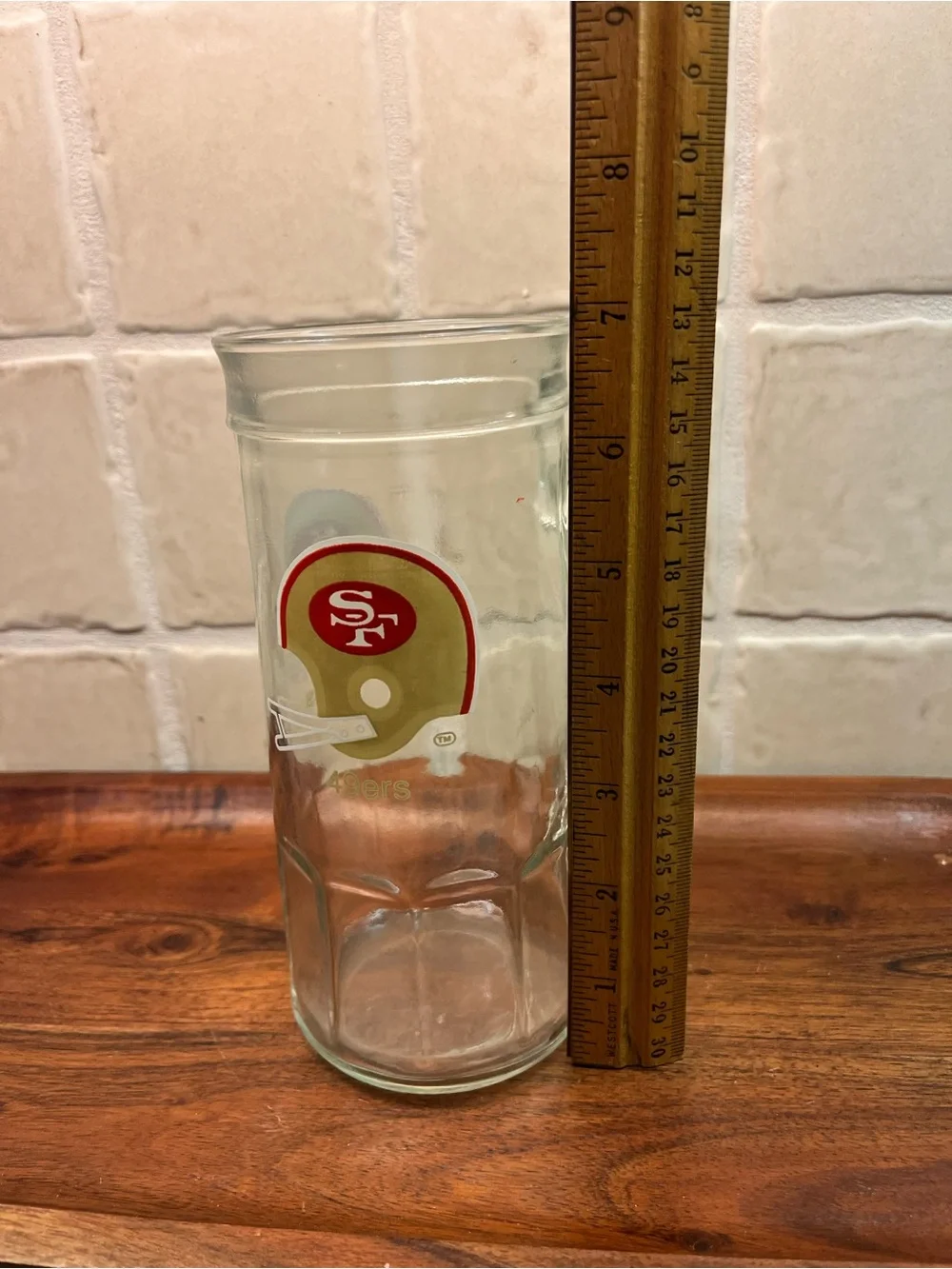 San Francisco 49er tall Glass Beer Mug - Red & Gold Helmet Logo